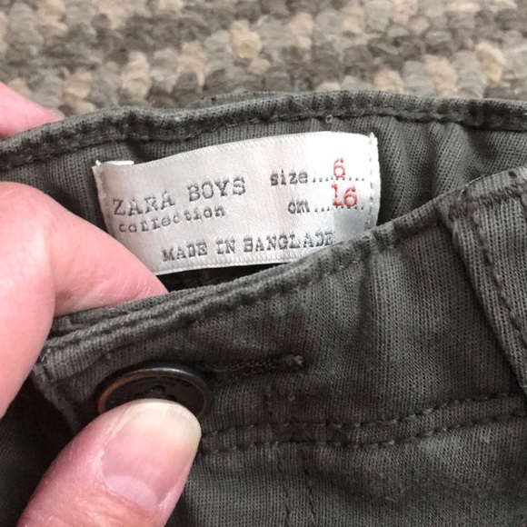 Lot - GUC Children Jeans/Cargo pants - Picture 5 of 5